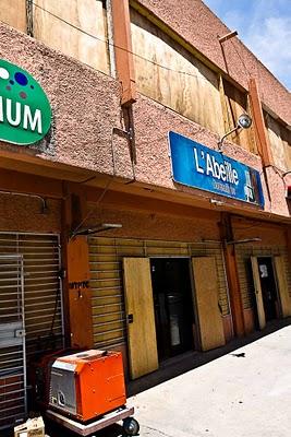 À vos plywood, on reconstruit