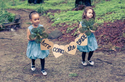 Promenons-nous sous la pluie… {Real Wedding}