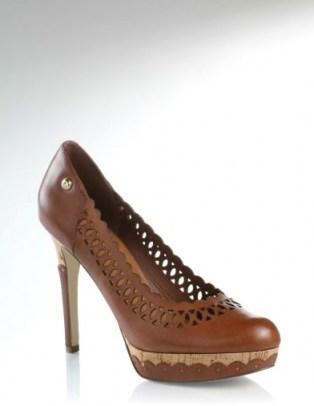 Chaussures Guess… Collection printemps-été 2011!