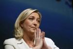europeennes-27-marine-le-pen-daughter-of-the-france-s-far-right-national-front-political-party-leader-attends-a-meeting-in-arras_413.jpg