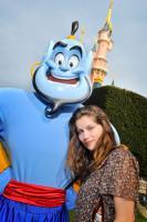 Laetitia Casta et Génie au Festival des Moments Magiques Disney à Disneyland Paris