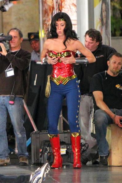 Plein les bottes ! (a Wonder Woman Story)
