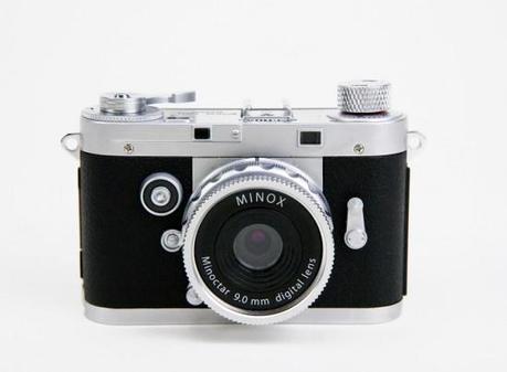 Image minox mini leica m3 6 550x403   Minox Leica M3