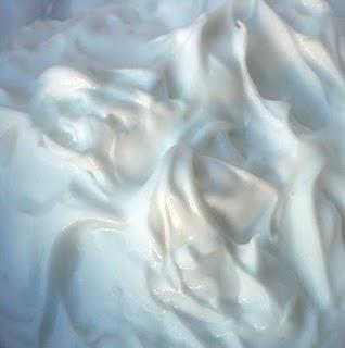 Créme de douche rapide au Slsa