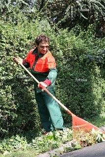 UMP :  la tentation du « service du travail obligatoire » pour les chômeurs ?