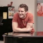 GLEE_SHOWMANCEPROMO_001