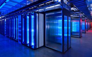 Facebook - Open Compute - data center - baies