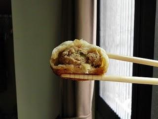 BaoZi grillé (petits pains fourrés et grillés) 水煎包 Shuǐ Jiān Bāo