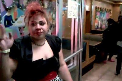 Combats de Filles au Restaurant - Best Of. Vol1