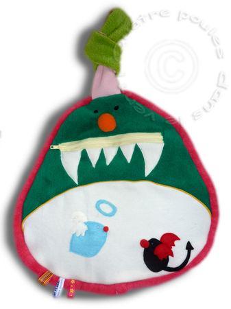 Range_pyjama_monstre_a_l_an