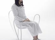 Chaise transparente NENDO