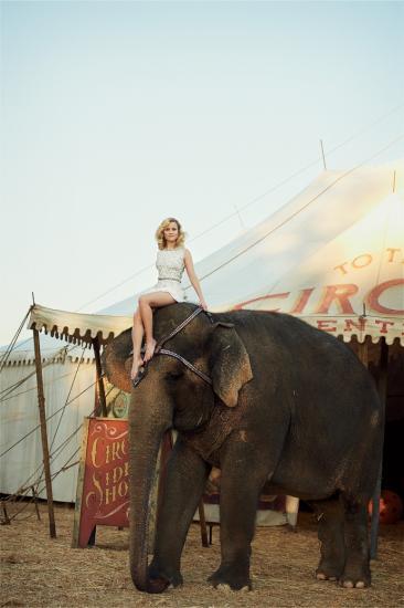 Reese Whiterspoon dans le magasine Vogue