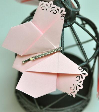 Origami_papillon_et_long_strass_