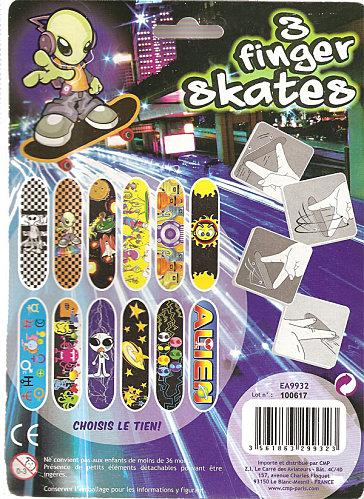 fingers_skates_3_minis-b_LRG.jpg