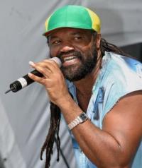 Tony Rebel crée le buzz avec son dernier titre !