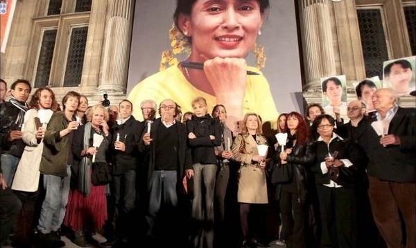 Le Collectif France Aung San Suu Kyi