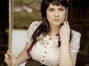 (TÔT) MEAGHAN SMITH avril 2011 Cercle