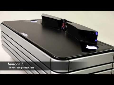 0 ITable, combiné table basse et dock iphone : parce que votre iphone le vaut bien ...