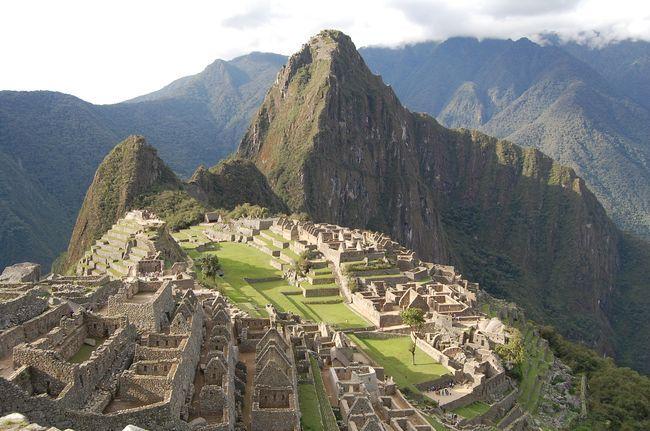 Machu_Picchu_1