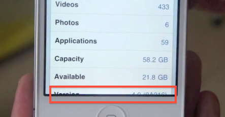 L’iPhone 4 blanc fait une apparition avec une ancienne version d’iOS 4 ?