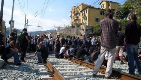 http://static.mcetv.fr/img/2011/04/migrant-tunisiens-train-discorde1.jpg