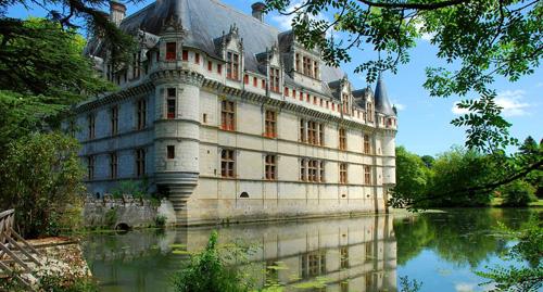 package-paques-france-chateaux-azay-le-rideau-hoosta-magazine