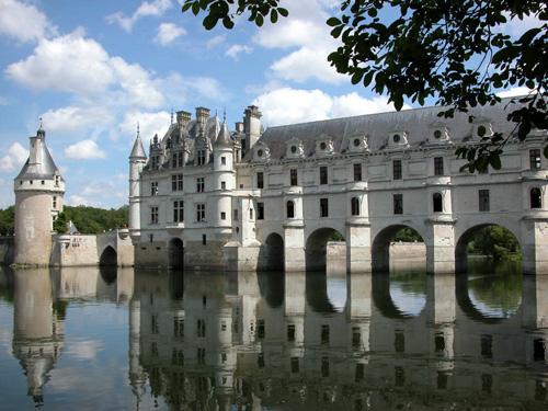 package-paques-france-chateaux-de-chenonceau-hoosta-magazine