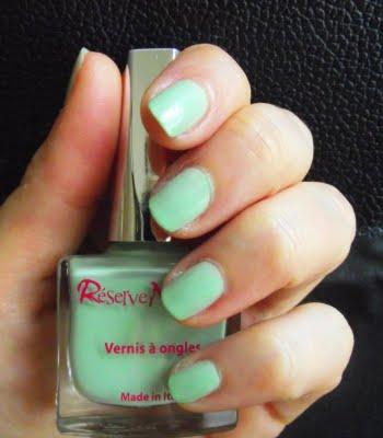 En ce moment, mes ongles aiment..LE VERT