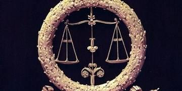 Cour de cassation et réforme anticipée de la GAV : totale UM/Préparation ! justice-selon-que-vous-serez-puissant-ou-miserable.1303354539.jpg