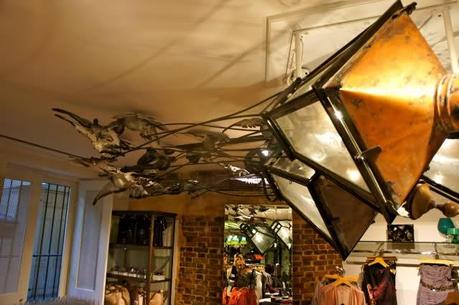 Image and video hosting by TinyPic