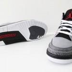 air jordan retro 3 stealth grey varsity red light graphite black 05 150x150 Air Jordan 3 Retro Stealth disponibles en ligne