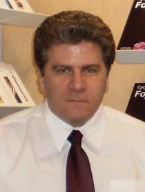 Un billet de Guy Boulianne : Les relations qui s’instaurent entre auteurs et éditeurs (sur Actualitté)