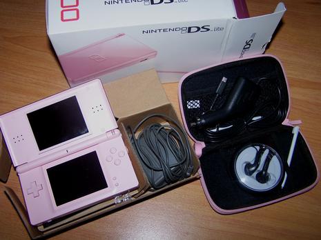 Nintendo DS Lite rose à vendre