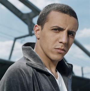 Faudel raconte sa tentative de suicide