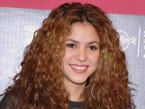 Achetez les costumes de Shakira sur eBay !