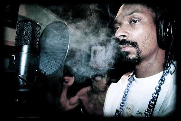 L’improbable rencontre entre Willie Nelson et Snoop Dogg en vidéo