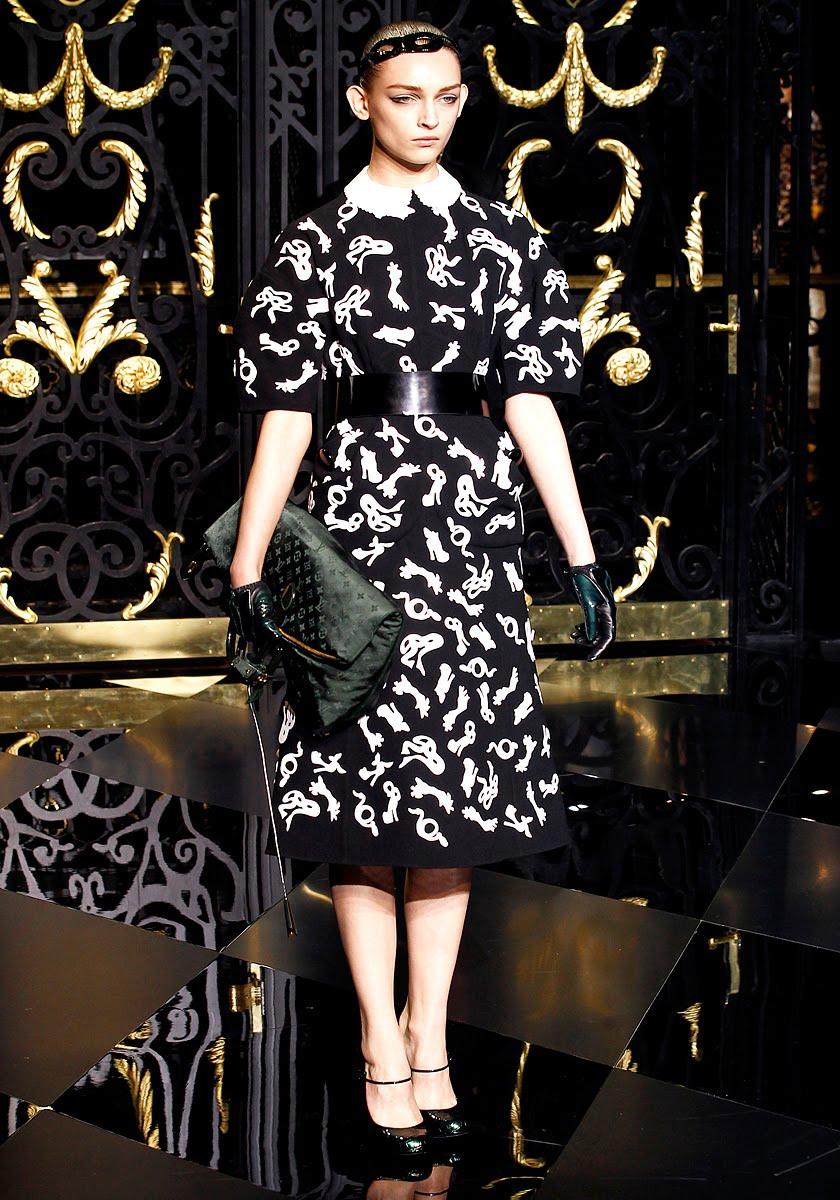 LOUIS VUITTON FALL 2011 - PART II