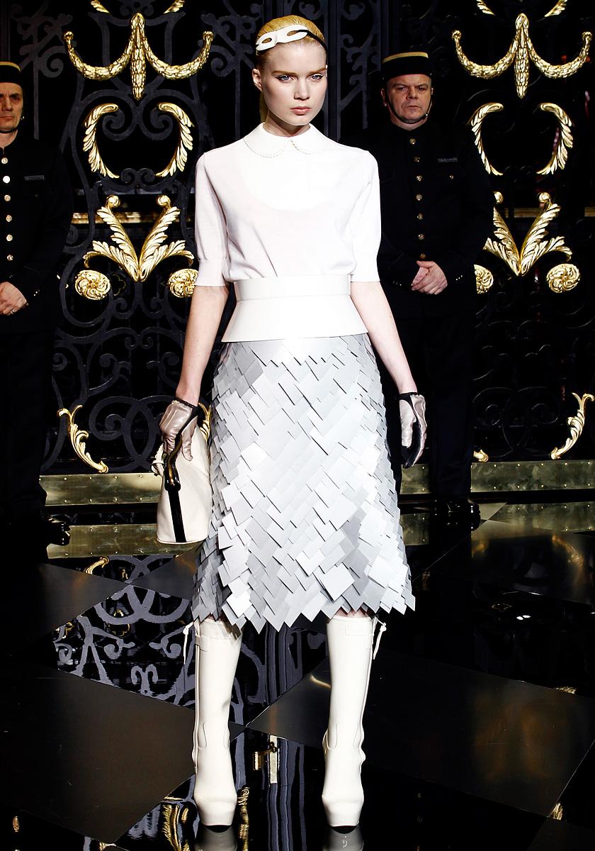 LOUIS VUITTON FALL 2011 - PART II
