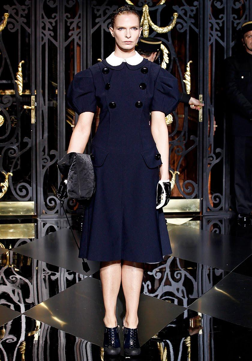 LOUIS VUITTON FALL 2011 - PART II