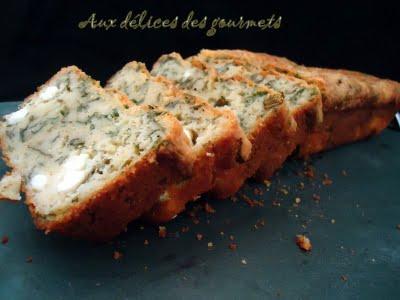 CAKE A LA FETA ET AUX HERBES