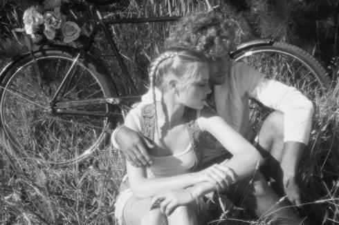 Pull & Bear Spring Summer 2011
Sous l’esprit...