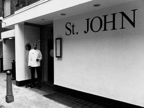 Hotel-St-John-facade-Royaume-uni-europe-de-l-ouest-hoosta-magazine-paris