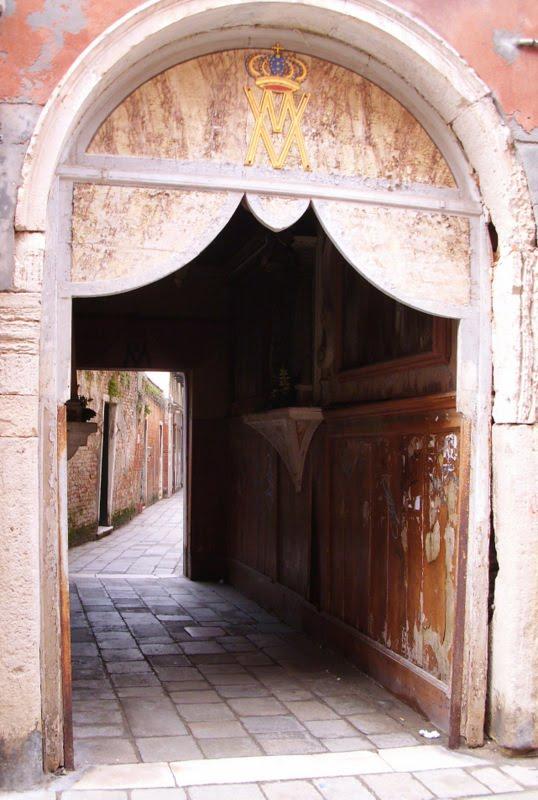 DUE E MEZZO ...ON Y VA !!!