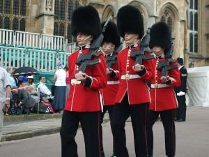 People: Un garde du Palais de Buckingham insulte Kate Middleton sur Facebook