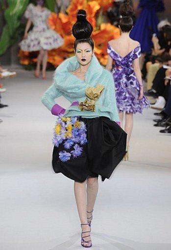 CHRISTIAN DIOR HAUTE COUTURE 2010 2011