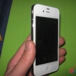 iphone-4-white-ispazio-italy-exclusive-first-unboxing-7-530x397