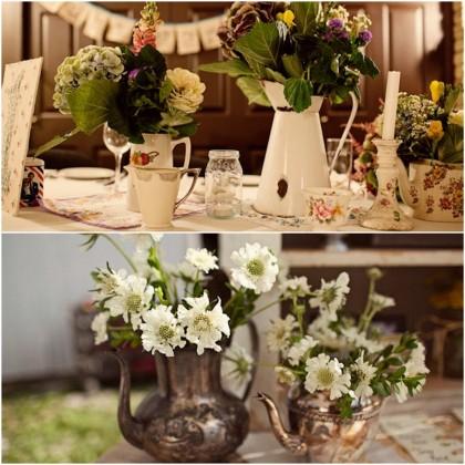 Quelques fleurs dans mon service à thé…