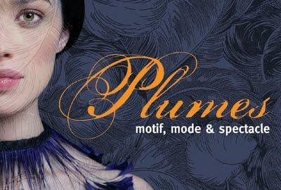 Plumes : motif, mode & spectacle