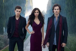 0256018F02534318c2photothevampirediaries