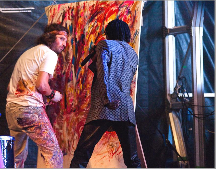 http://intoviews.files.wordpress.com/2009/12/kilford-painting-live-with-baaba-maal-picture-credit-guy-levy.jpg